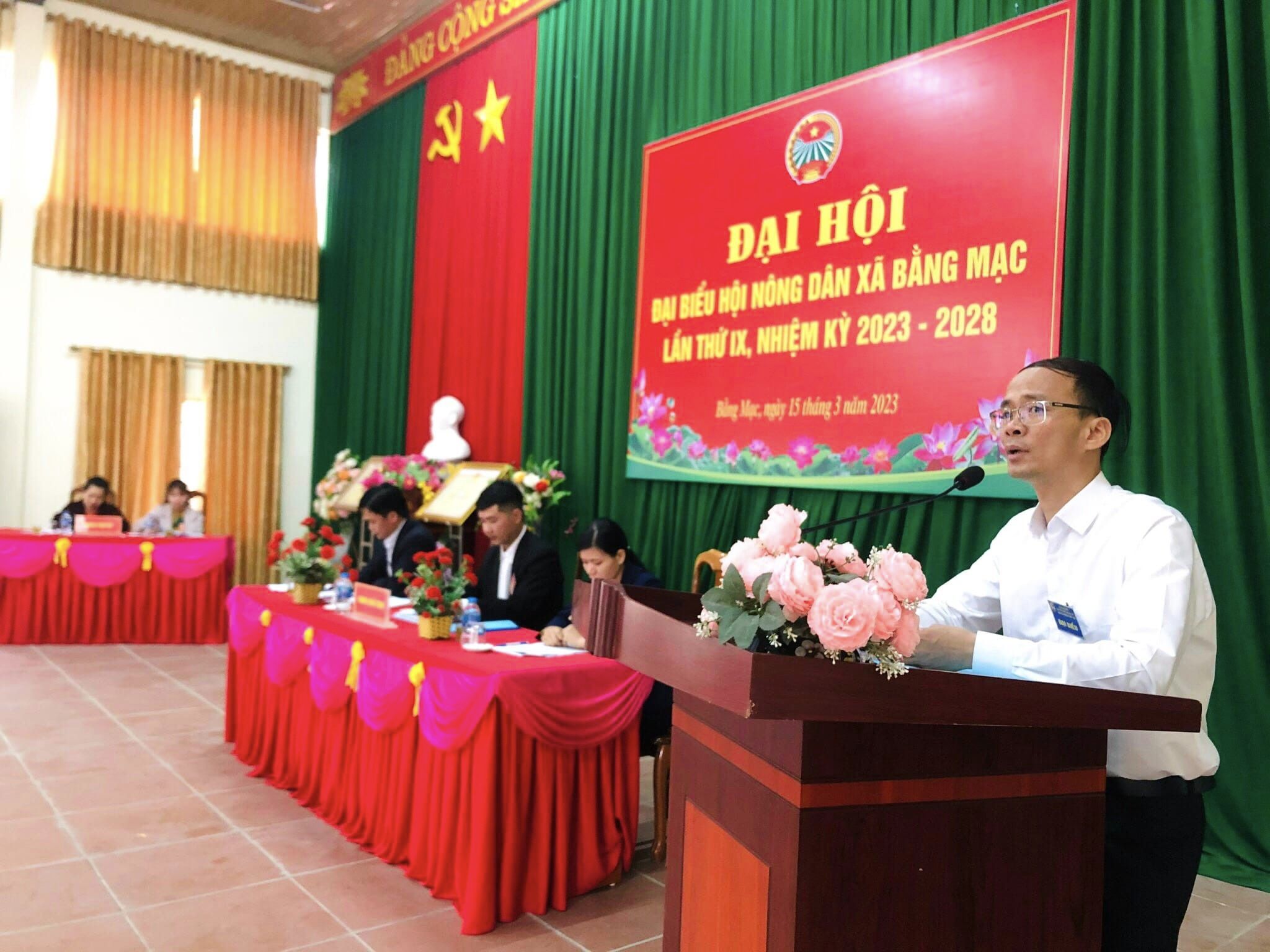 Đồng chí Vi Văn Nam- Lãnh đạo HND Huyện phát biểu chỉ đạo chương trình