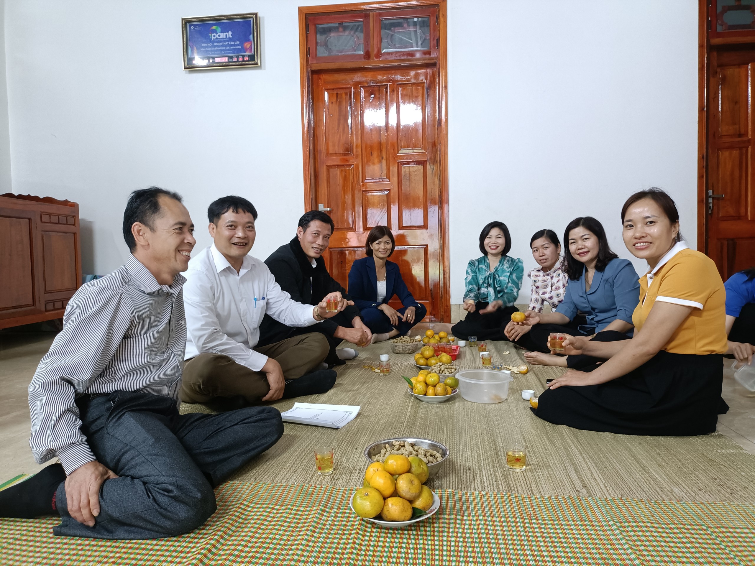 Đoàn thẩm định làm việc tại thôn Đồng Chùa về công tác xây dựng khu dân cư kiểu mẫu